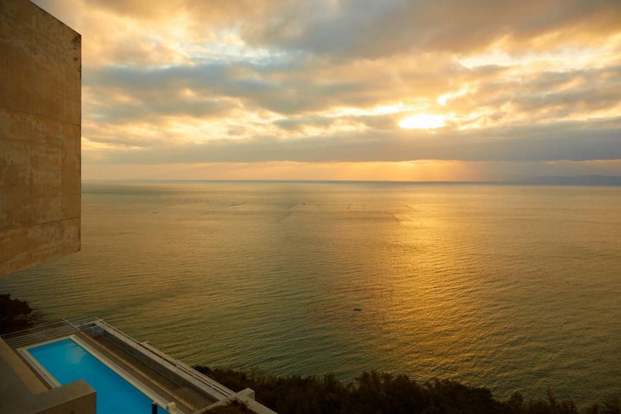 Toto Seawind Awaji Hotel Exterior foto